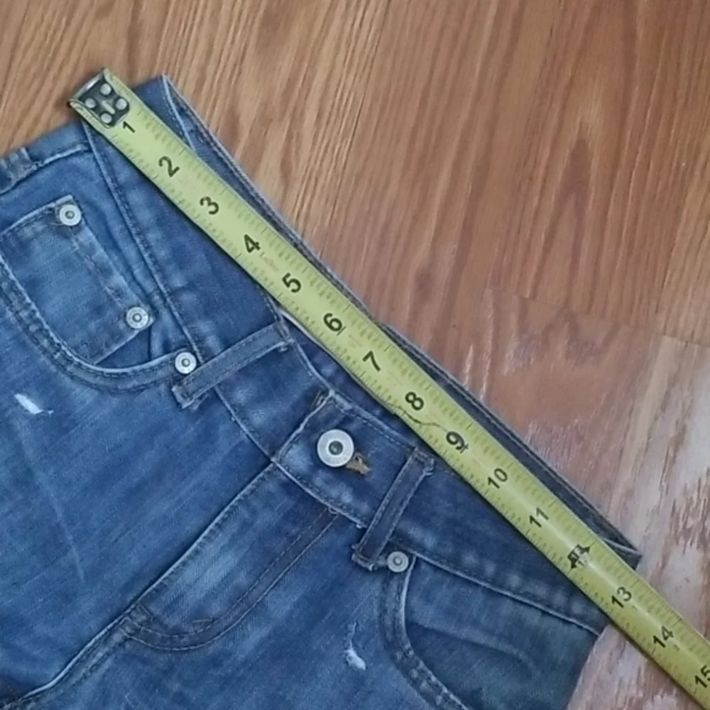 Levi's‎ Cutoffs distressed shorts size 10